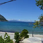 Vanessa Poros (Kefalonia)