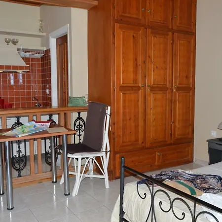 Vanessa * Poros (Kefalonia)