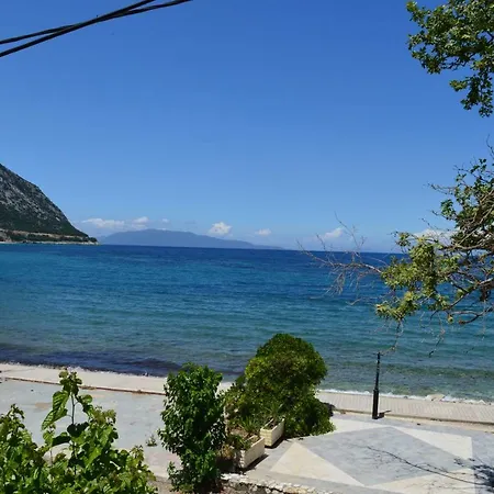 Vanessa Poros (Kefalonia)