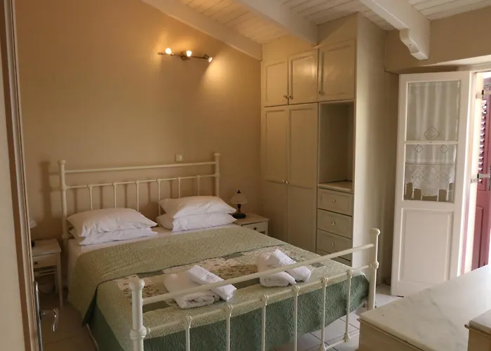 Vanessa Poros (Kefalonia)